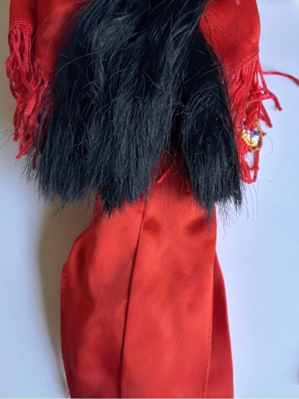 Vintage Mego Cher Doll with Bob Mackie Dragon Dress and Original Out & Shoes - Picture 9 of 10